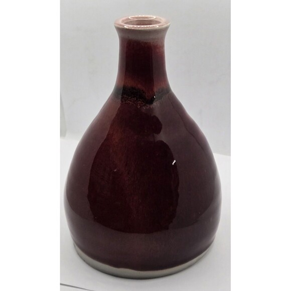Beautiful Studio Art Pottery Bud Vase with Ox Blood Glaze - Picture 2 of 16